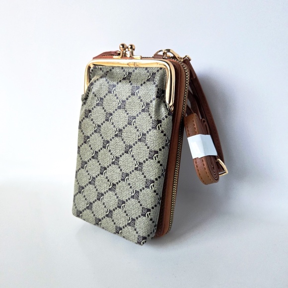 Park Ave Collection Cream & Tan Geometric Crossbody Phone Wallet - Picture 1 of 10